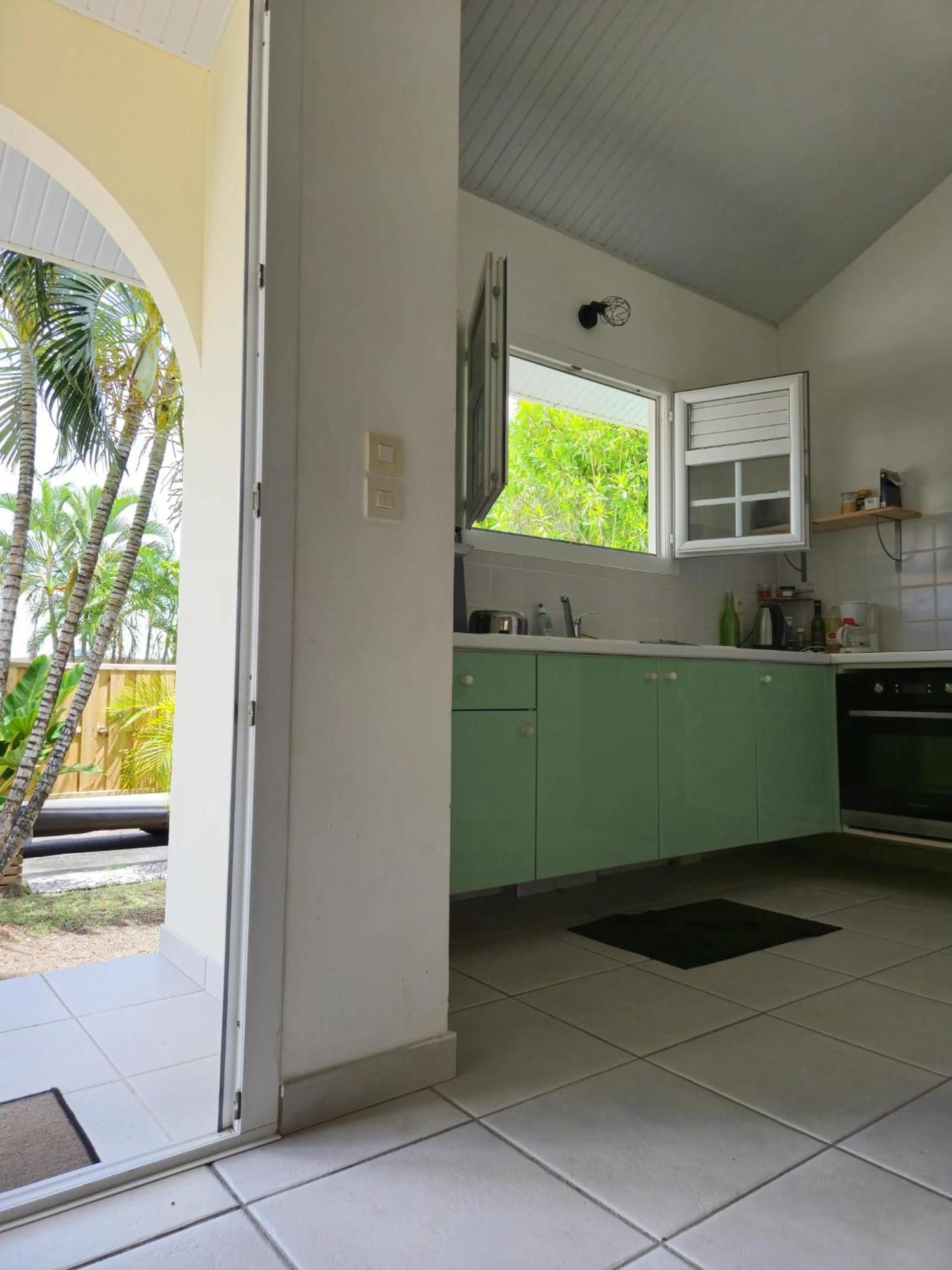 Maison Charmante A Sainte-Anne Avec Jardin Et Pergola En Bois. Exterior foto
